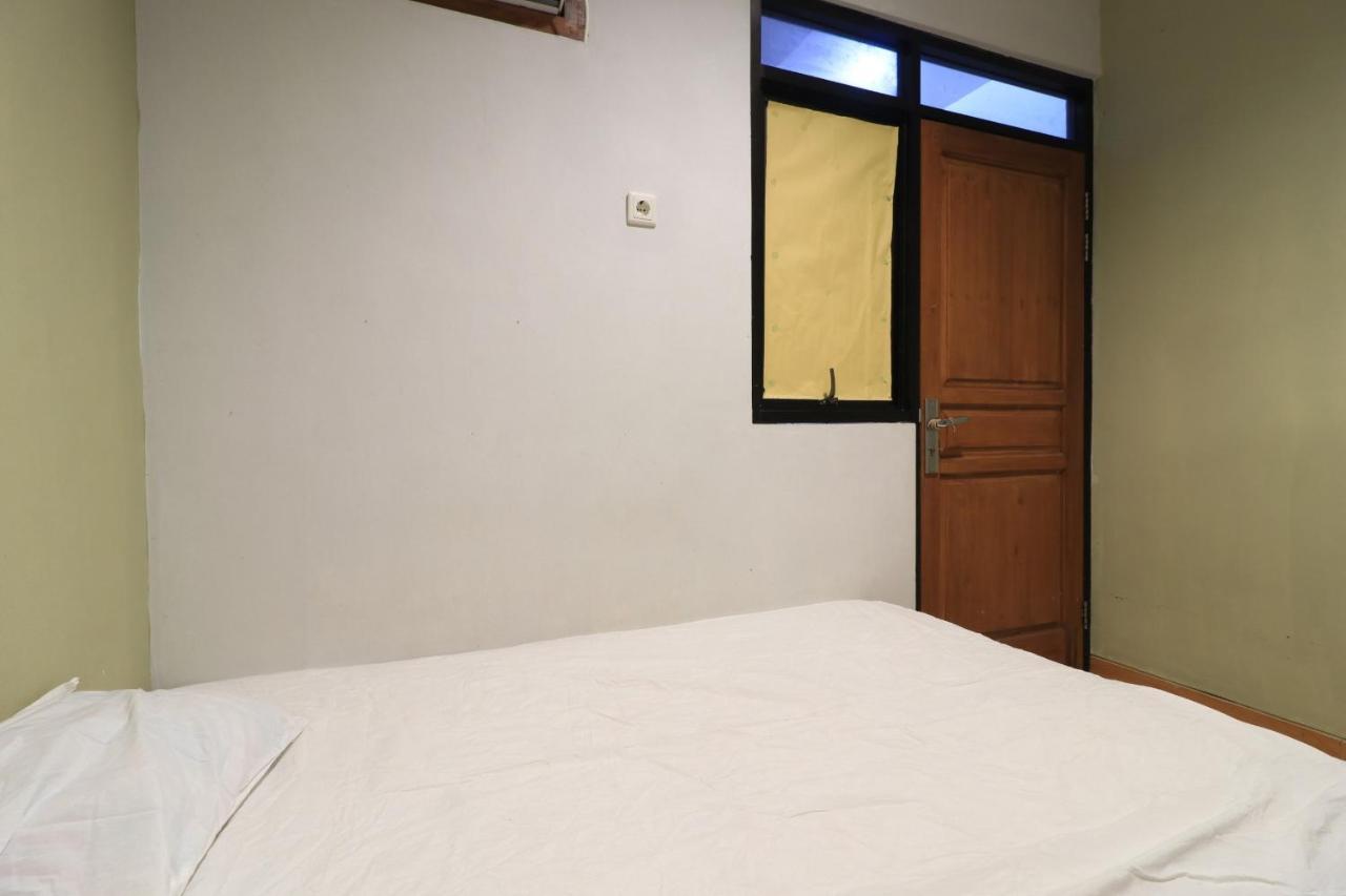 Al Barokah Residence Jakarta Exterior photo